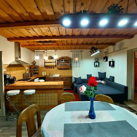 Ferienwohnung Kata Vendeghaz Sátoraljaújhely Exterior foto
