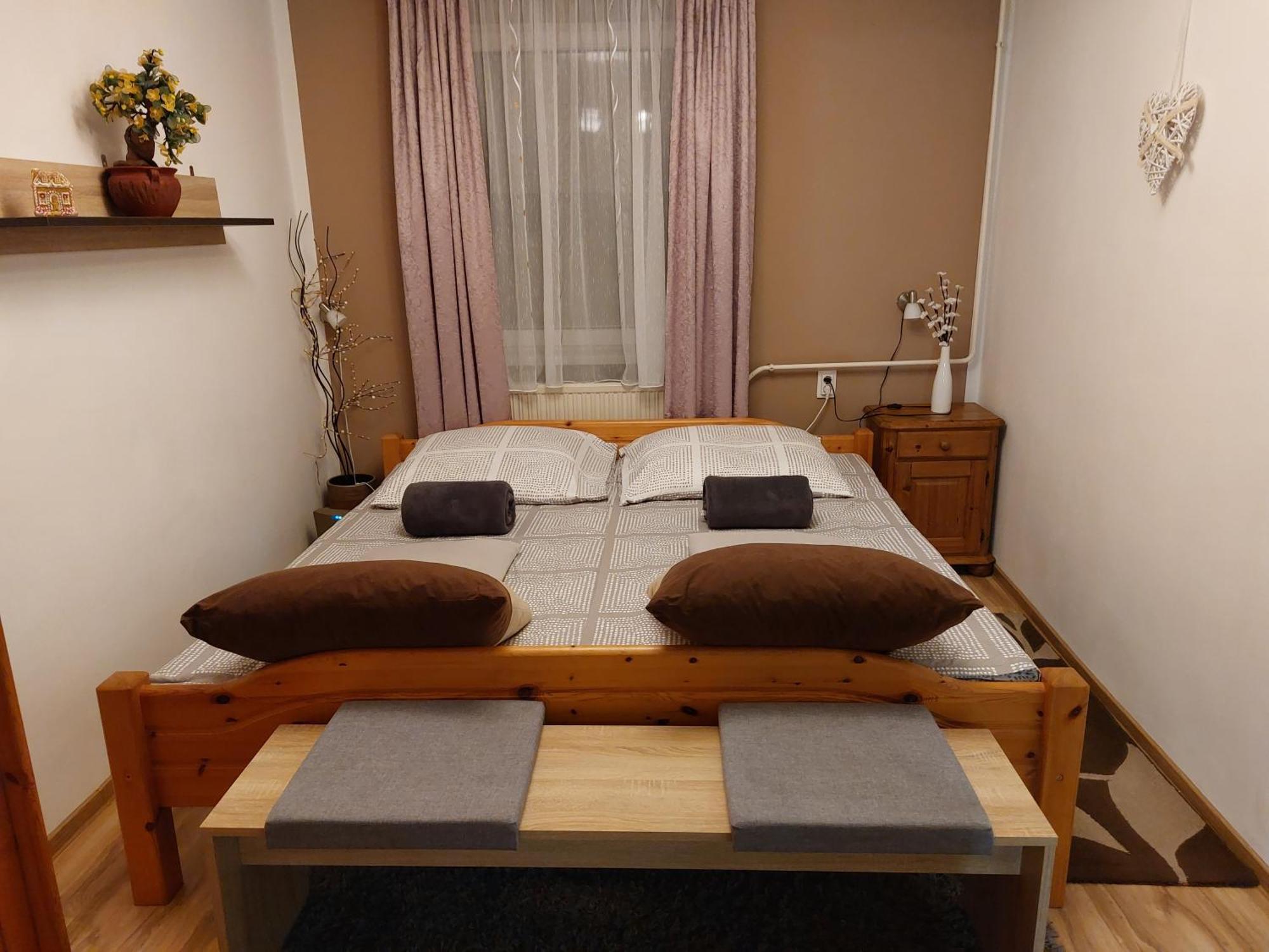 Ferienwohnung Kata Vendeghaz Sátoraljaújhely Exterior foto